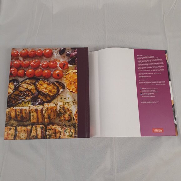 America's Test Kitchen - The Complete Mediterranean Cookbook - Picture 4 of 8